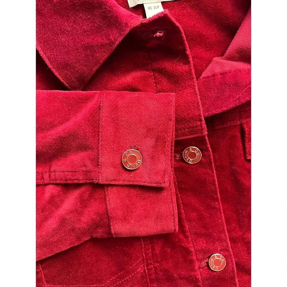DENIM & CO RED STRETCH VELVETEEN PETITE LONG JACKET NWOT - Picture 5 of 8